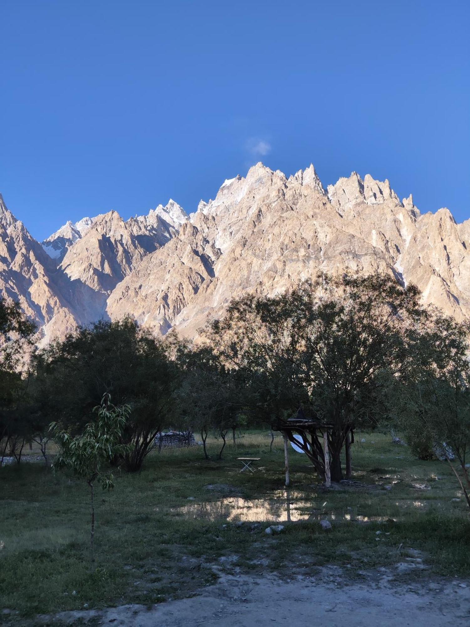 Passu Cones Hotel Pasu Kültér fotó