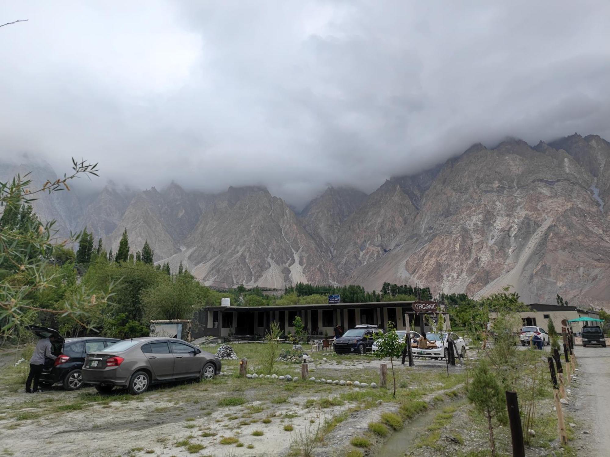 Passu Cones Hotel Pasu Kültér fotó